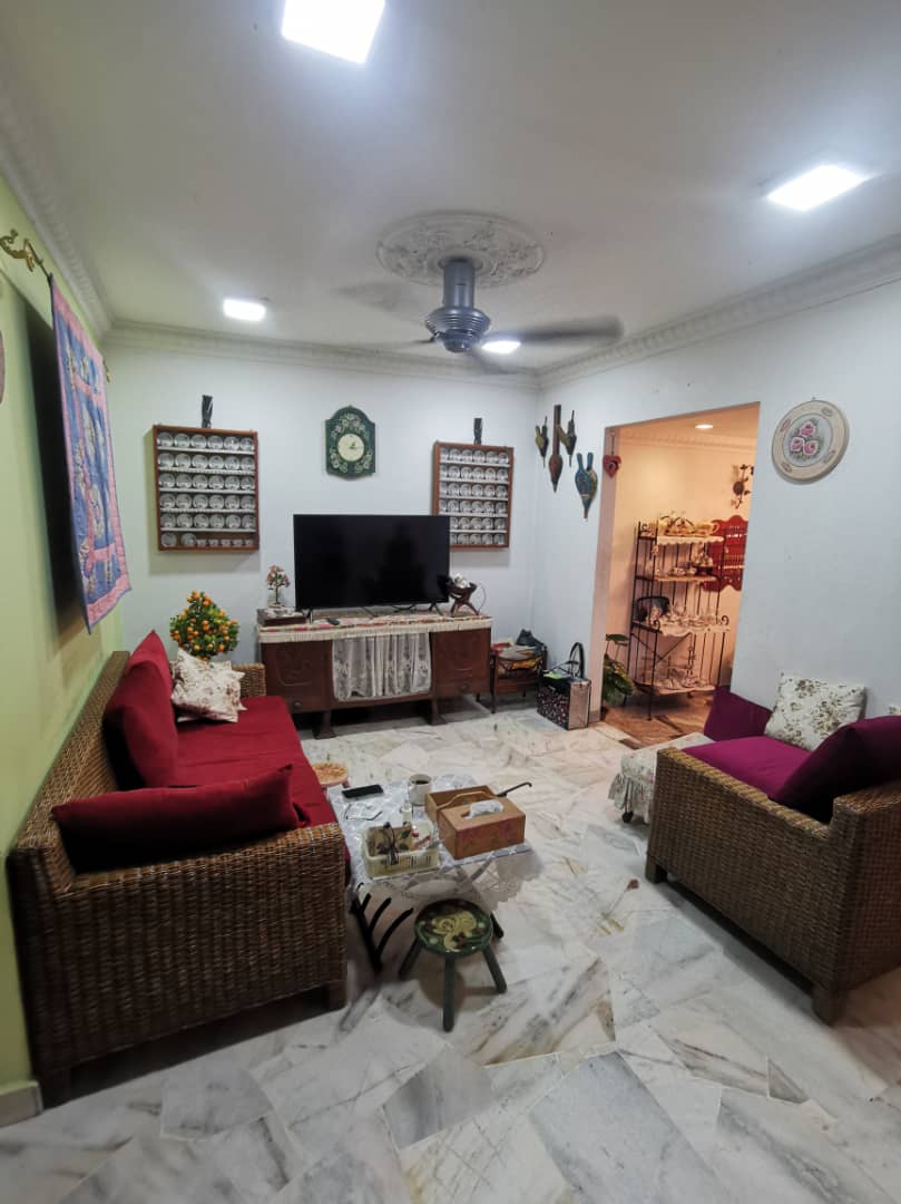 Bandar Menjalara, 2 sty house - photo 5