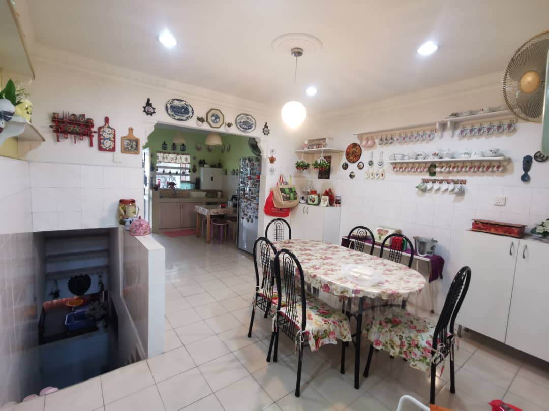 Bandar Menjalara, 2 sty house - photo 7