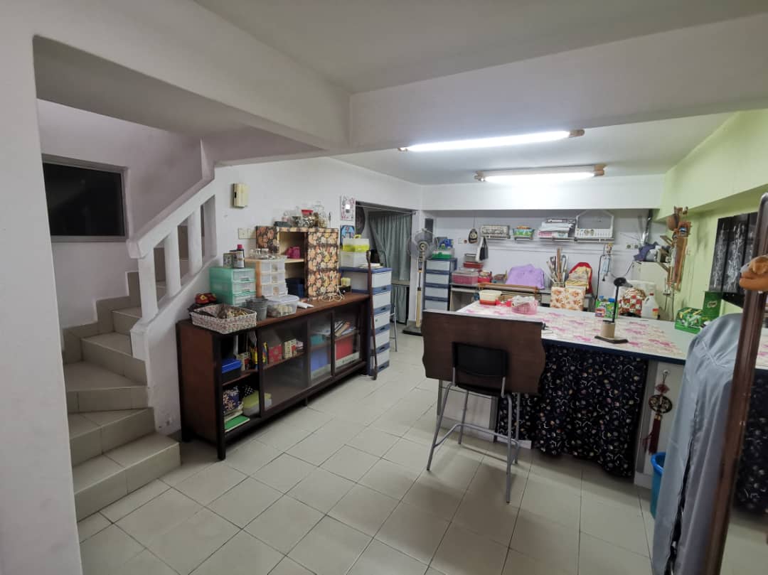 Bandar Menjalara, 2 sty house - photo 12