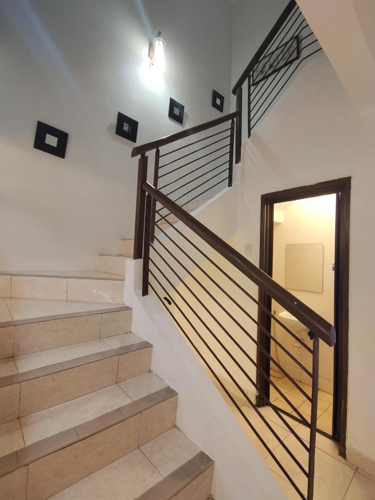 Villa Mas 1, Sri Utara, Good Condition - photo 3