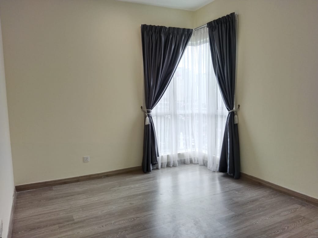 Scenaria Condo, North Kiara, Nice view - photo 5