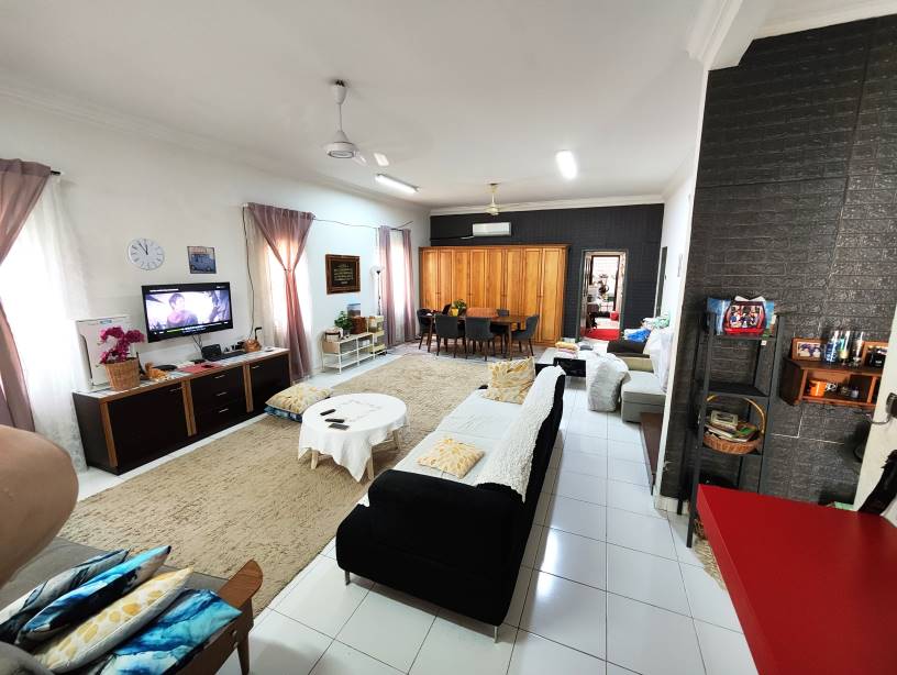 2sty house, Endlot u ...