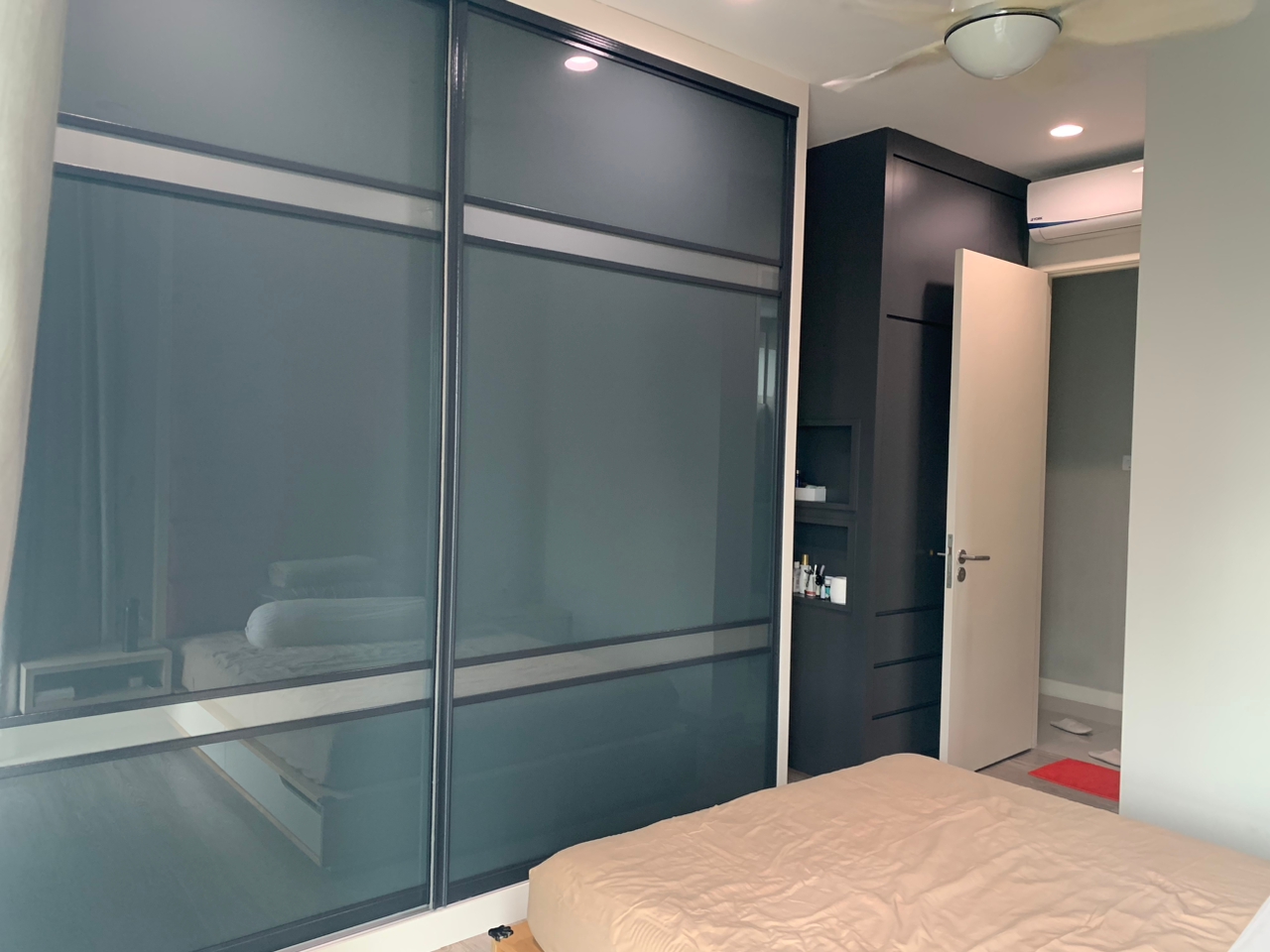 Scenaria Condo, Renovated, North Kiara - photo 7