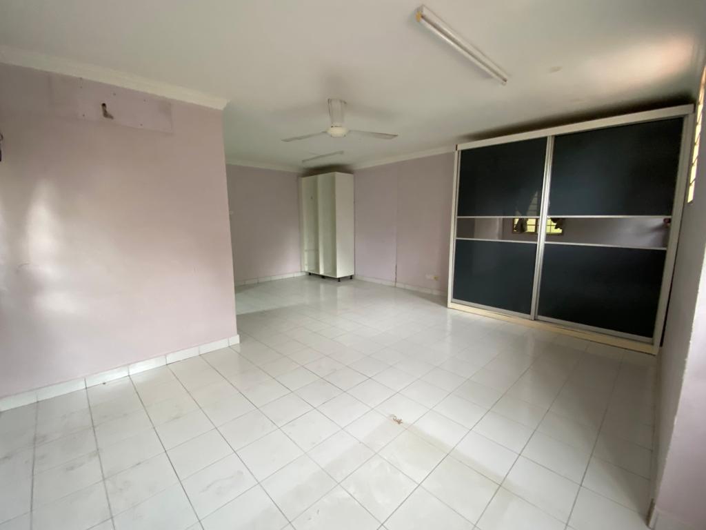 Laman Rimbunan, Kepong, 3 storey - photo 3