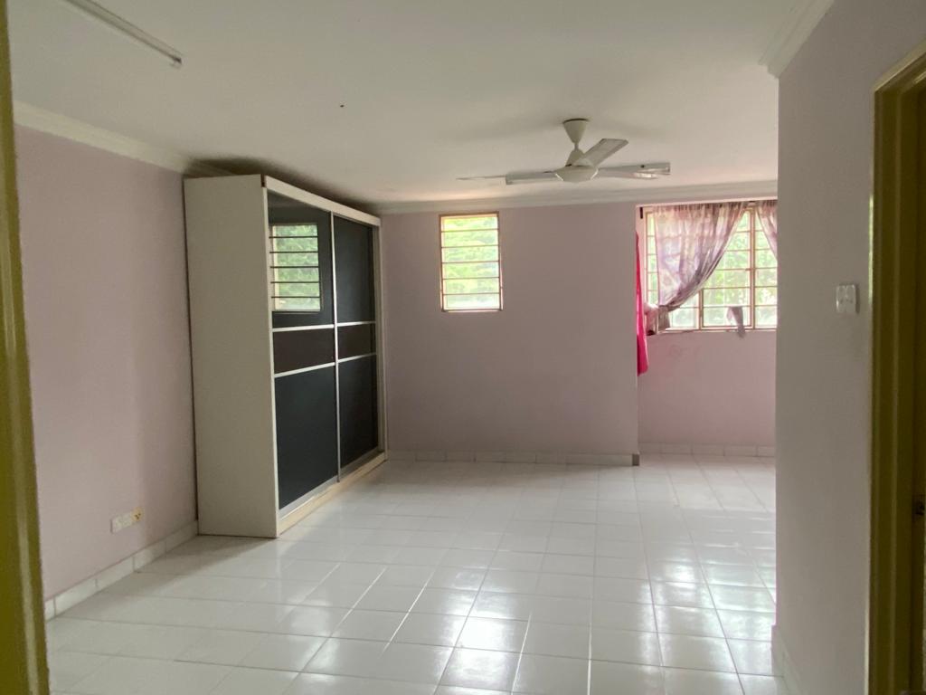 Laman Rimbunan, Kepong, 3 storey - photo 4