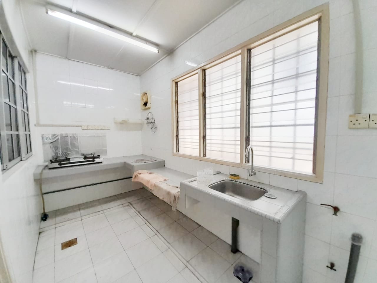 Bukit Rahman Putra, BRP 7, 2sty - photo 4
