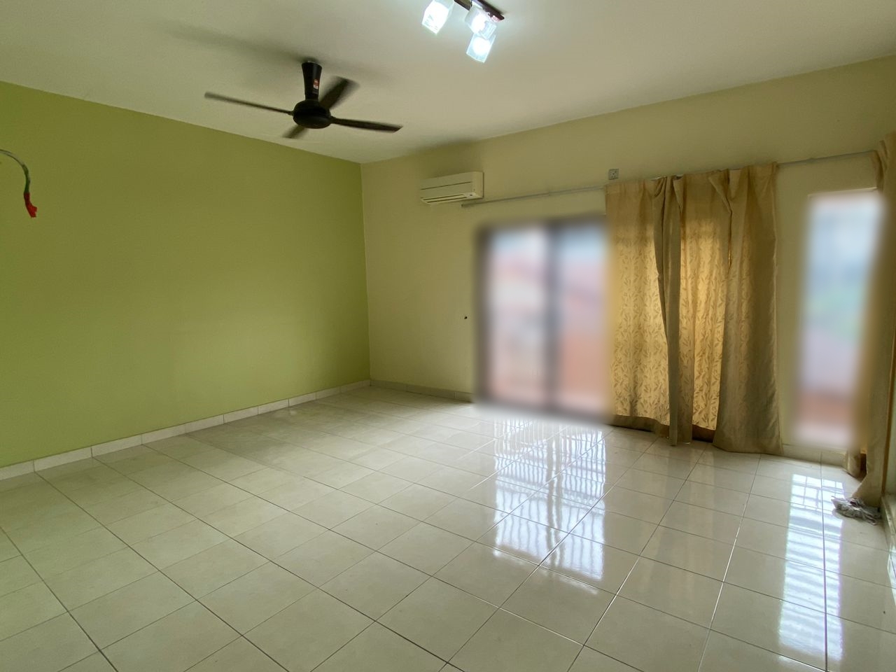 Taman Residensi, Tam ...