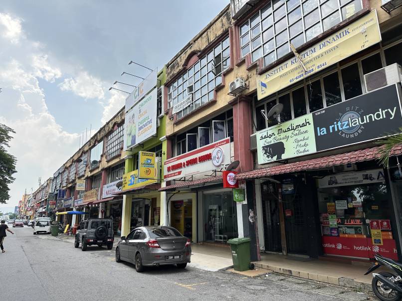 Batu Caves Taman Sam ...
