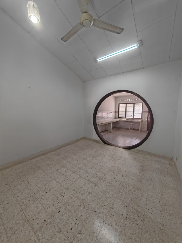 Taman Bukit Maluri, One and half storey house - photo 6