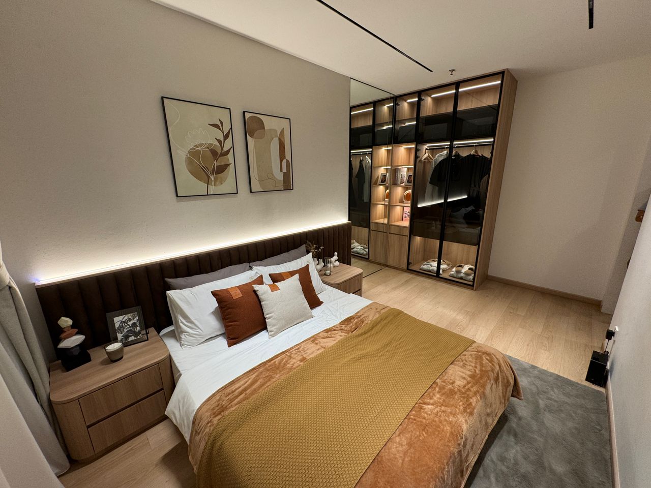 Armani, Brand new unit, Fully furnish - photo 4