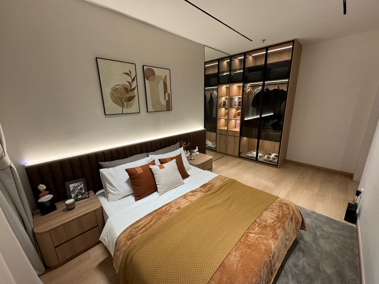 Armani, Brand new unit, Fully furnish - photo 6