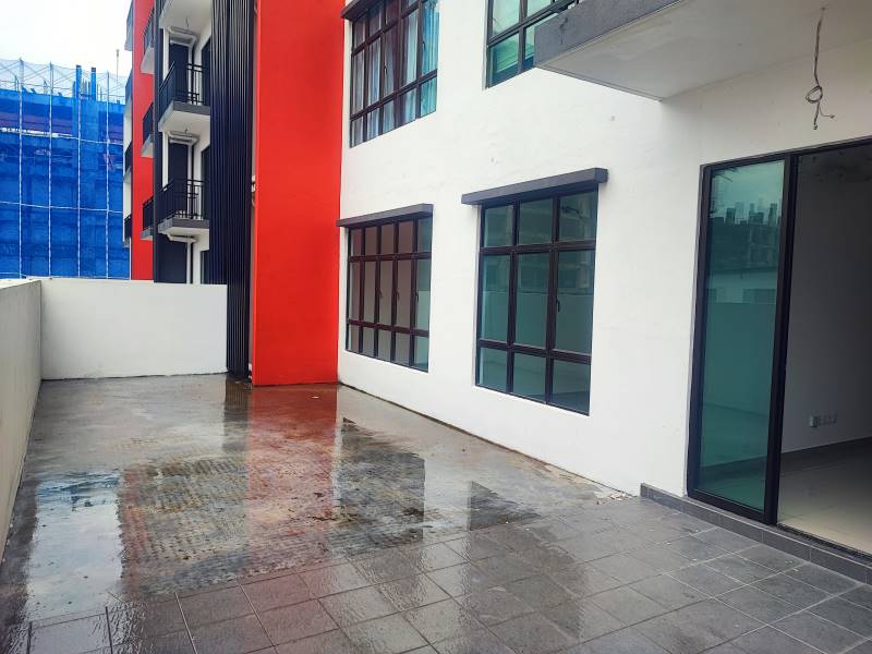 V-Residensi 5, Condominium, New Unit 3R3B2CP - photo 4