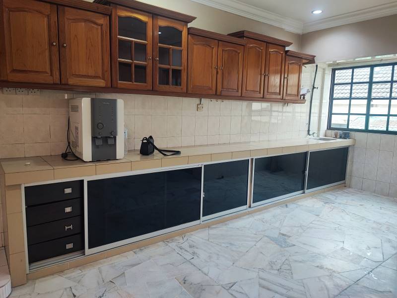 Makmur Apartments, Renovated Unit 3R21C - photo 4