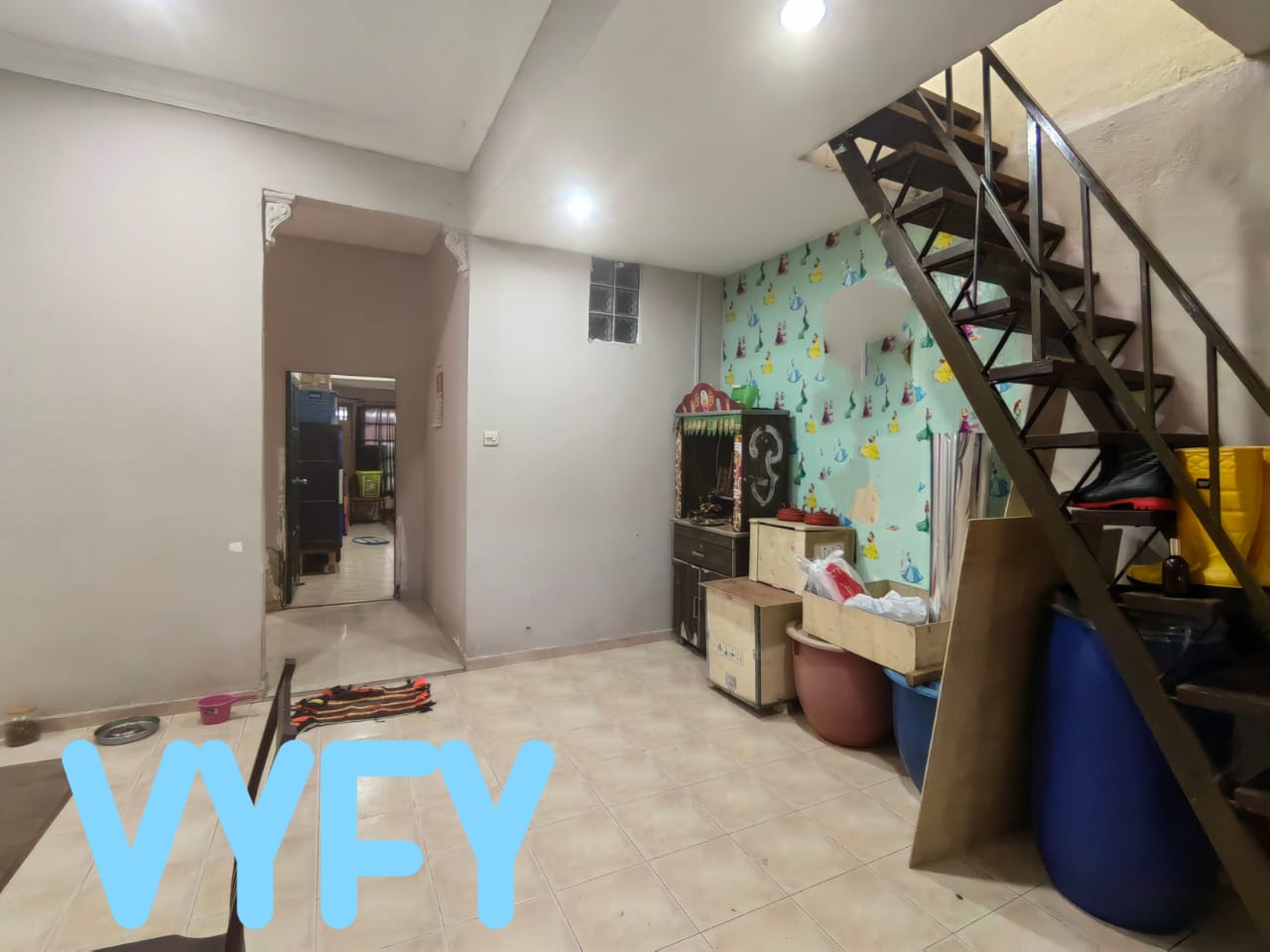 Kampung Jawa One and Half Storey House - photo 5