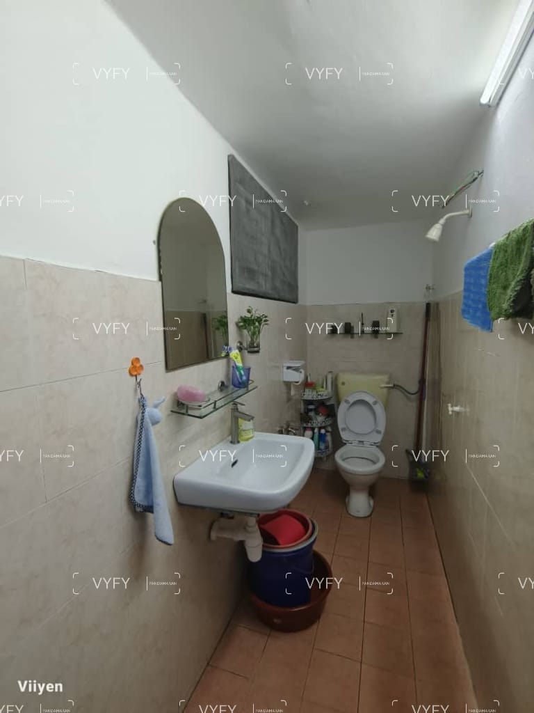 Pendamar Indah Behind Old Town Double Storey House - photo 9