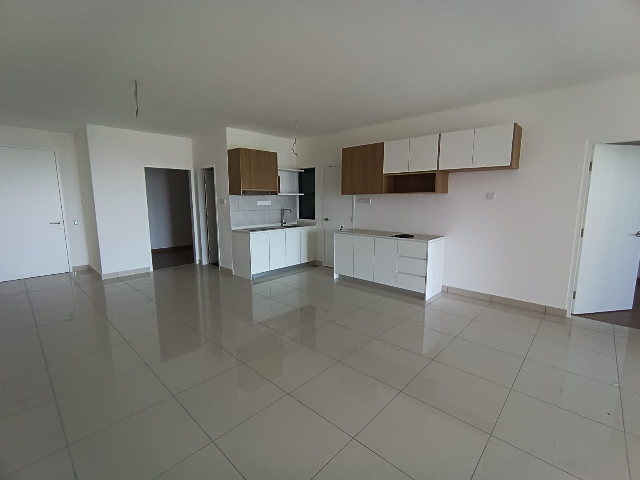Alanis Residence - photo 6