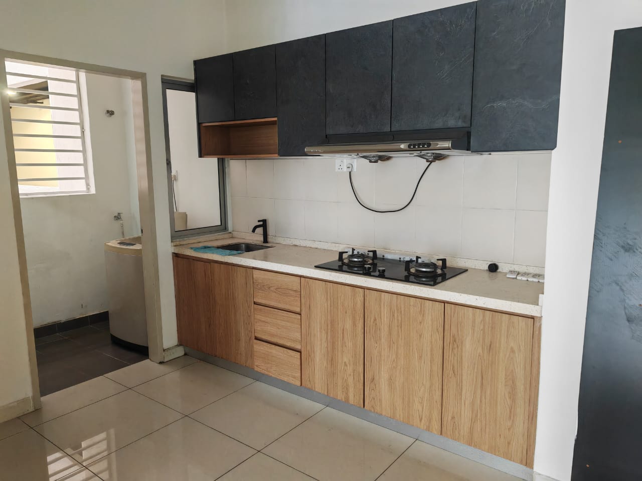 Savanna Executive Suites - photo 2