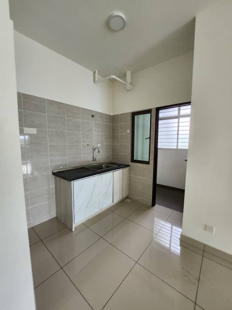 Green Suria Apartmen ...