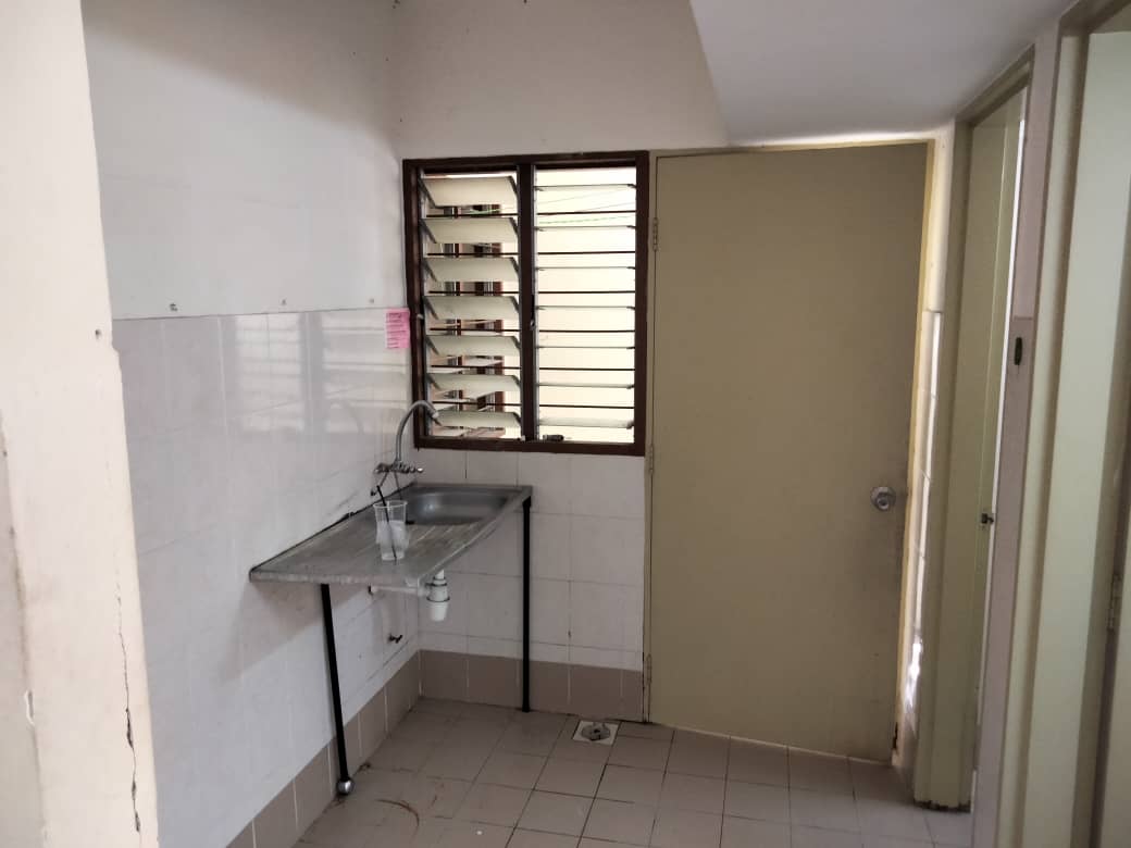 Pangsapuri Langat Utama - photo 2
