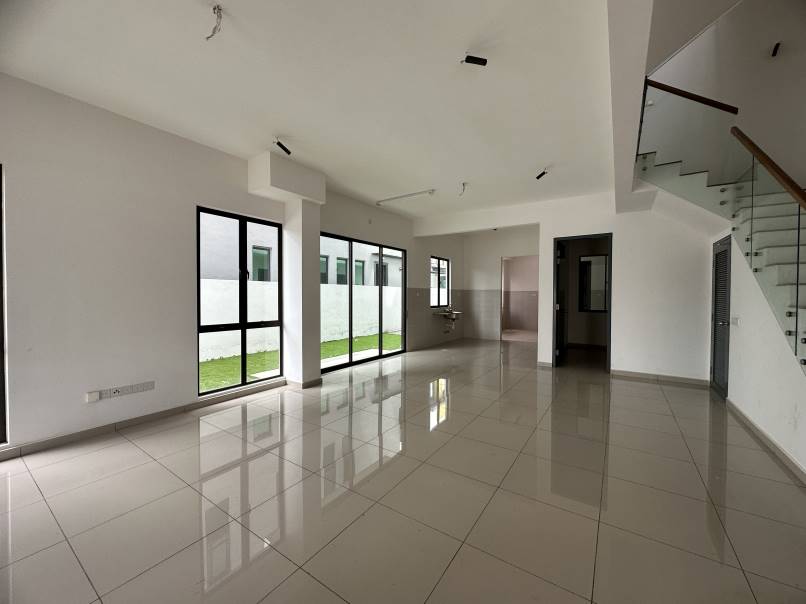 Setia Utama 1 1 4m ...