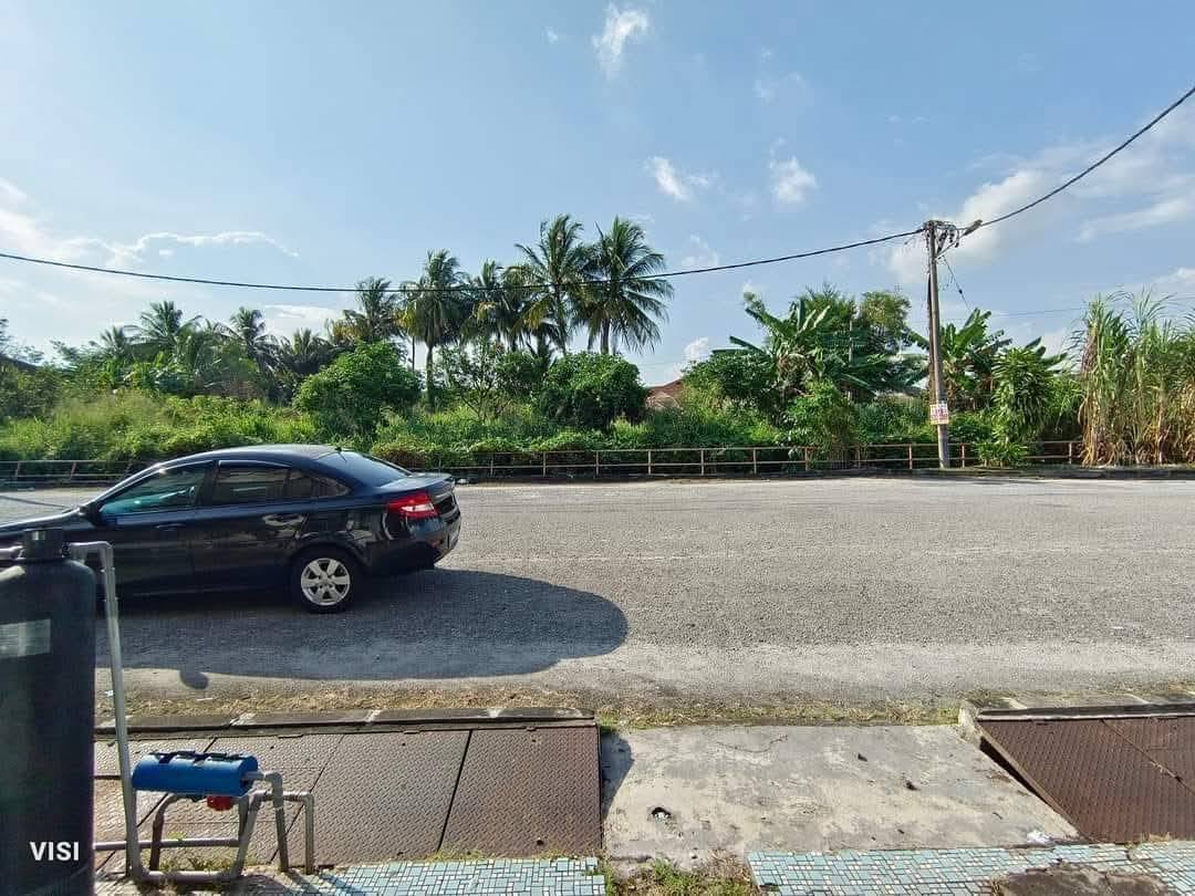 Bercham,Taman Mewah,Taman Dermawan - photo 3