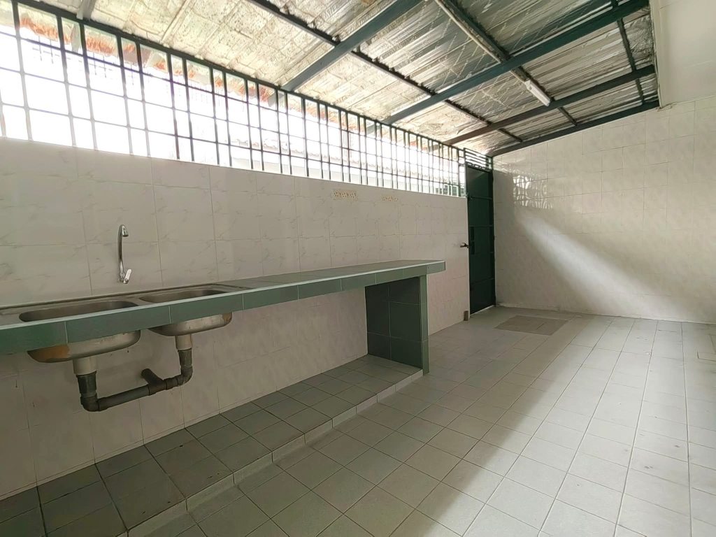 Pengkalan,Pengkalan Barat,Station 18 - photo 5