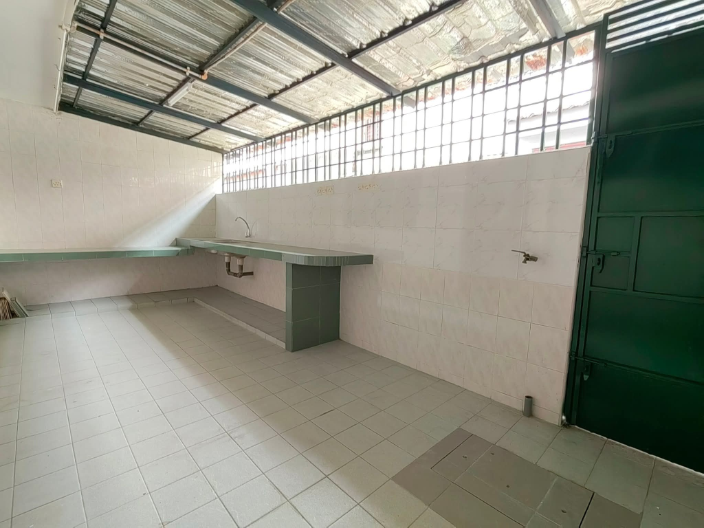 Pengkalan,Pengkalan Barat,Station 18 - photo 6