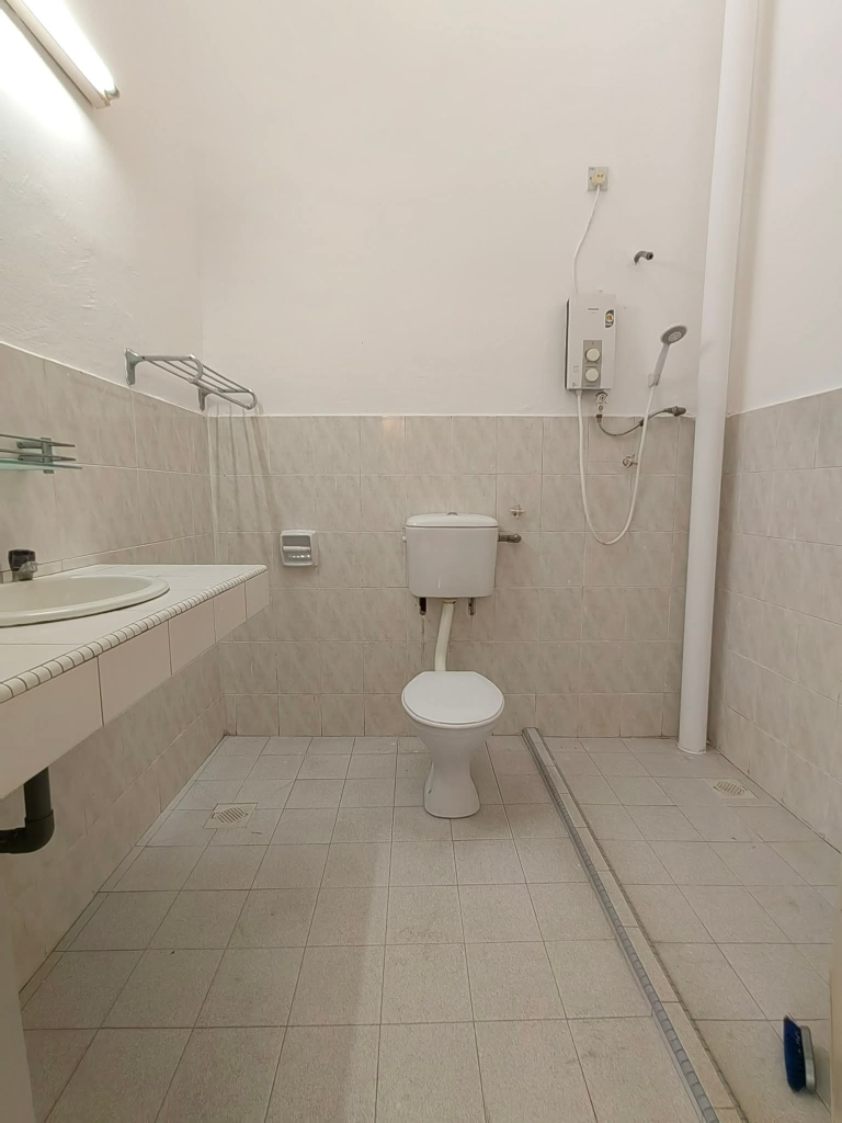 Pengkalan,Pengkalan Barat,Station 18 - photo 12