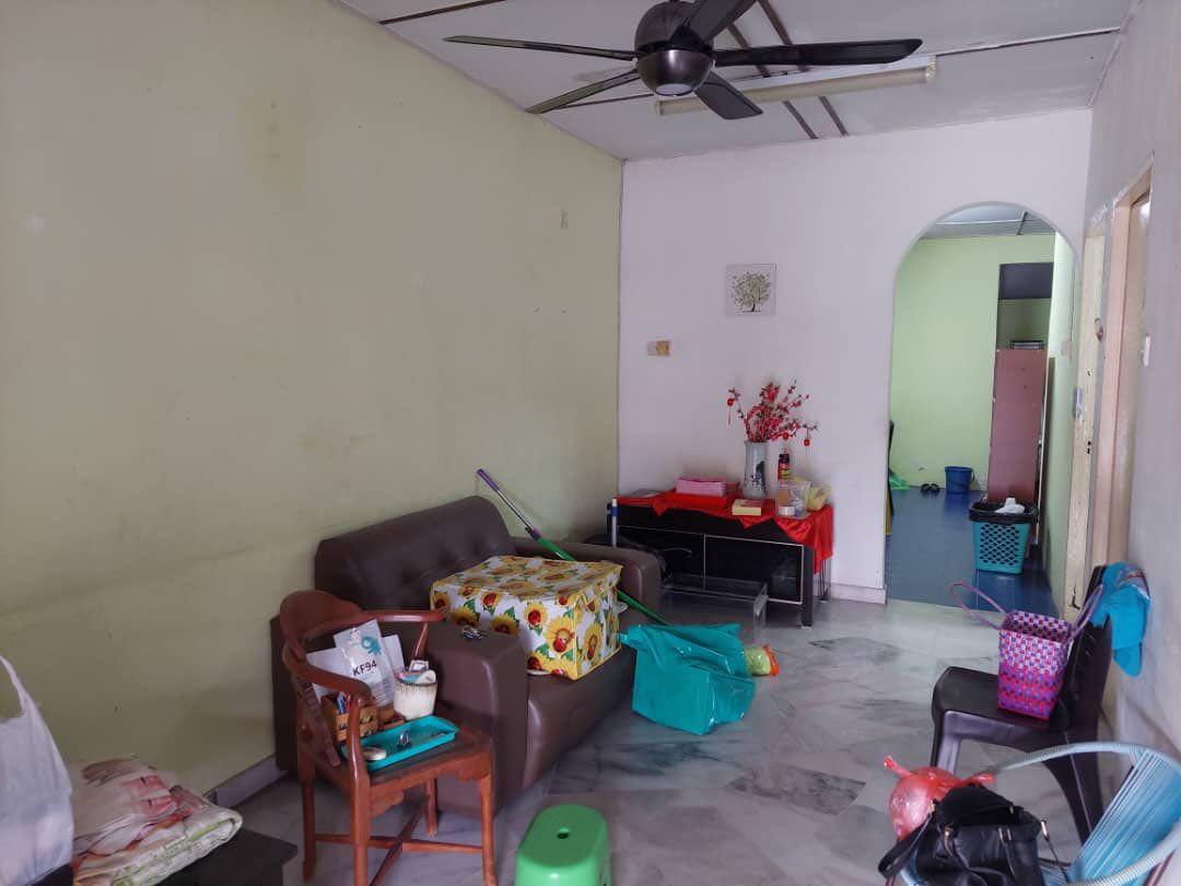 Bercham,Taman Mewah,Seri Dermawan - photo 2