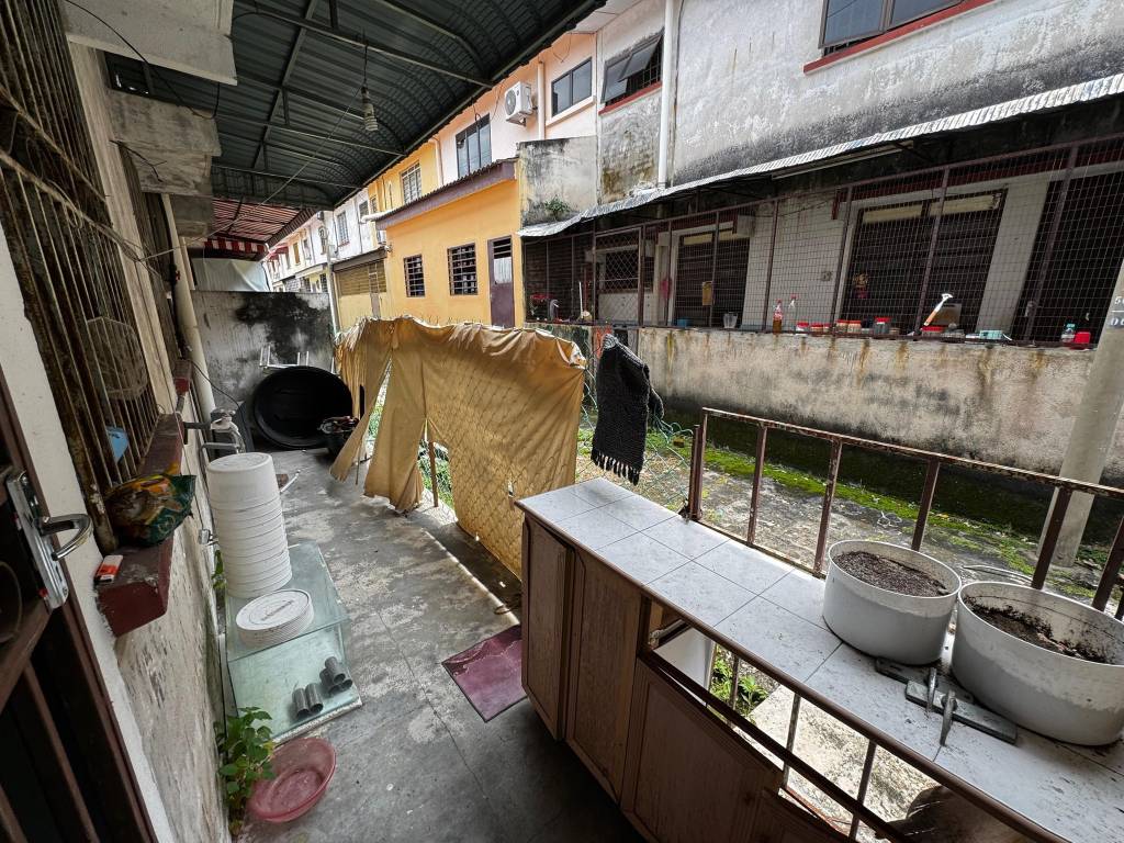 Bercham,Taman Mujur,Anjung Bercham Megah - photo 11