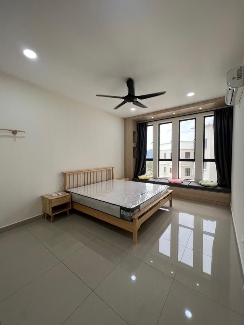 Upper East Condominium - photo 7