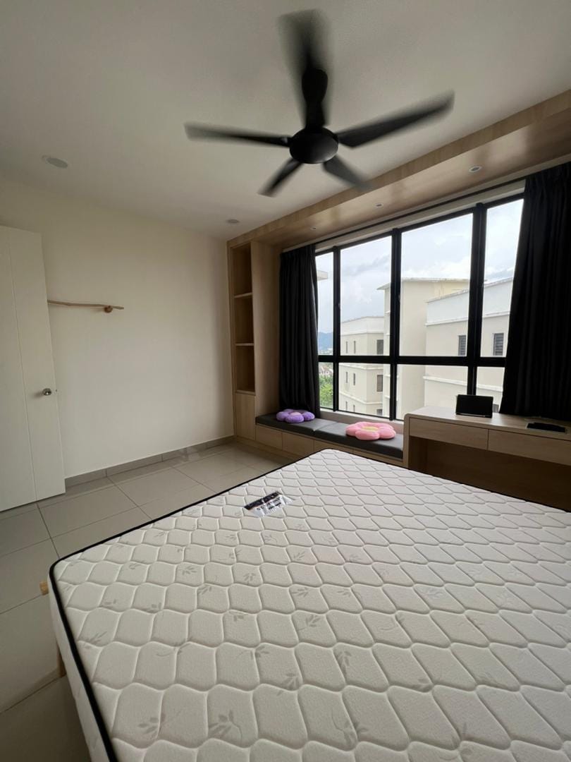 Upper East Condominium - photo 13
