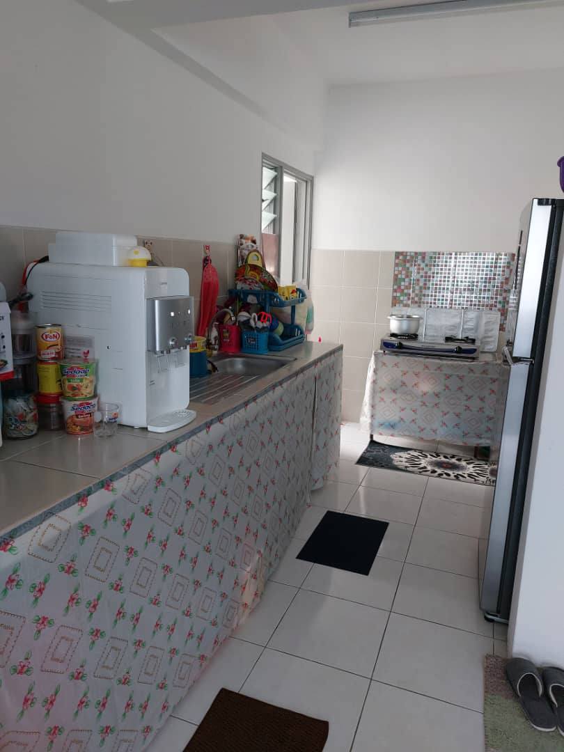 Meru D Aman Condo 3f 190k - photo 4