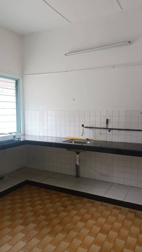 Taman Pertama 1sty 280k - photo 2