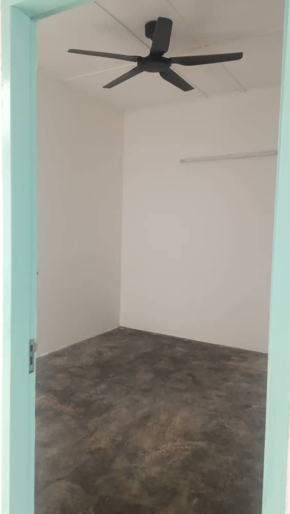 Taman Pertama 1sty 280k - photo 4
