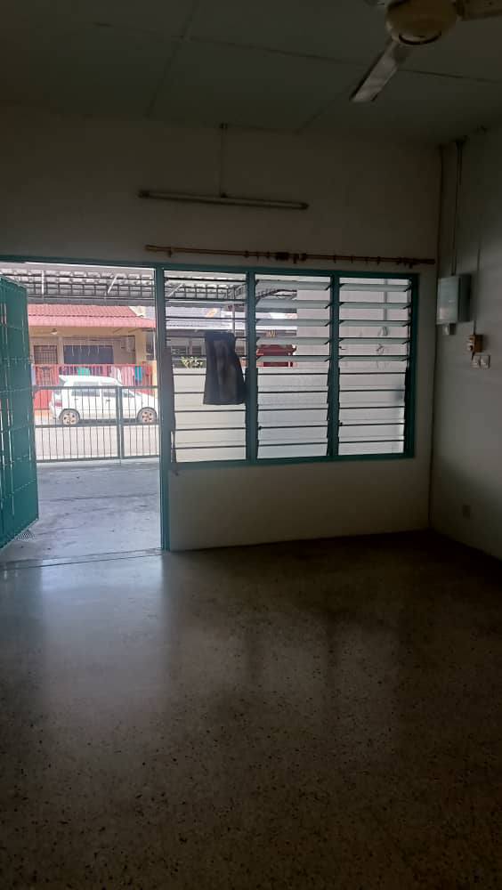 Taman Pertama 1sty 280k - photo 13