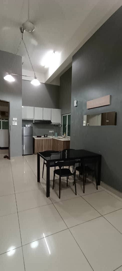 The Majestic Condo 2room 3carpark 1500 - photo 2