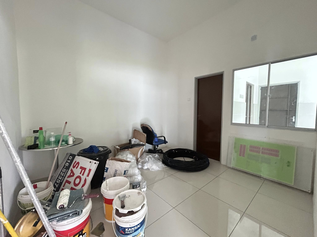 Anjung Bercham Megah 2sty - photo 6
