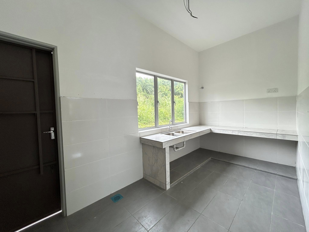 Anjung Bercham Megah 2sty - photo 7