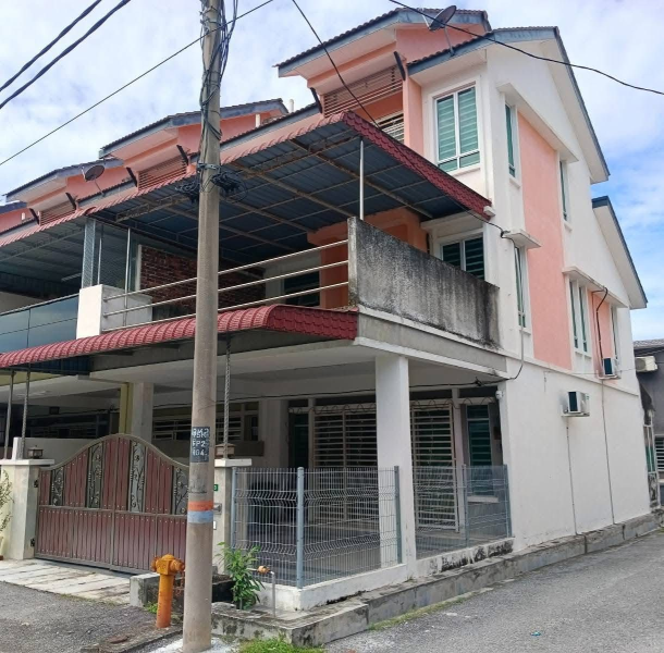 Anjung Bercham Megah End Lot 3sty 418k