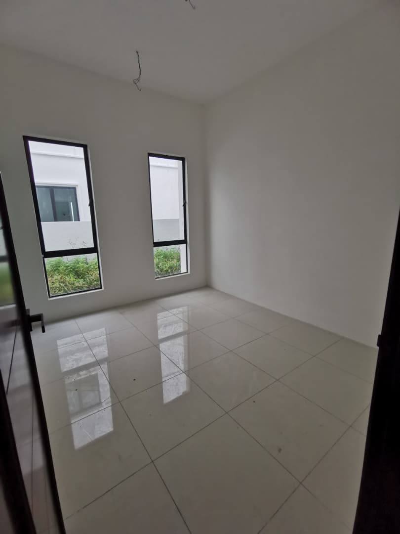 Panorama Lapangan Akasia Semi D 1500 - photo 3
