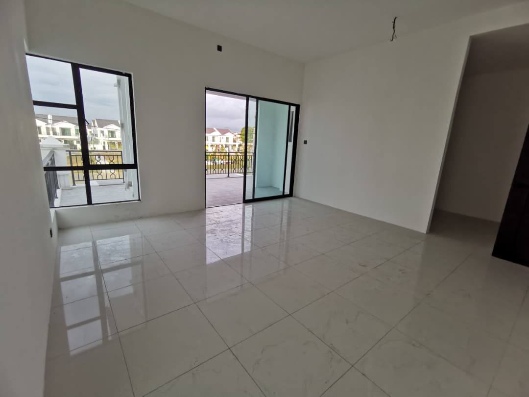 Panorama Lapangan Akasia Semi D 1500 - photo 7