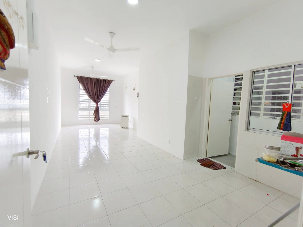 Klebang Casa Residence Block J Mid Floor 850 - photo 2