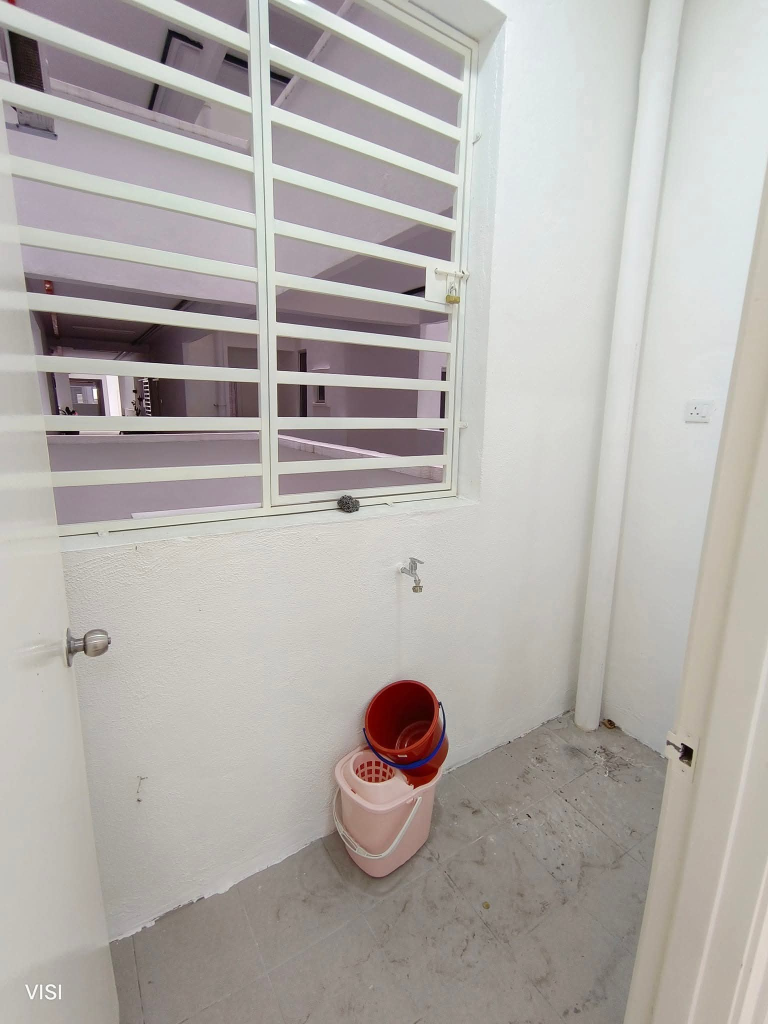 Klebang Casa Residence Block J Mid Floor 850 - photo 7