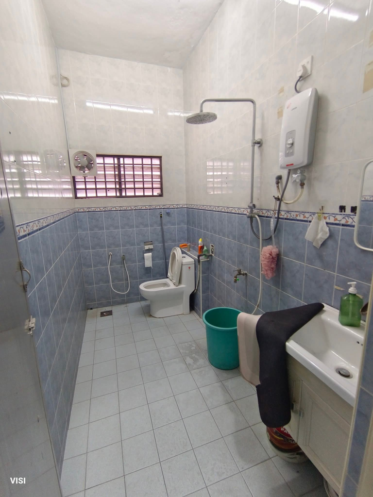 Pengkalan Barat Int Corner 2sty 1700 - photo 10