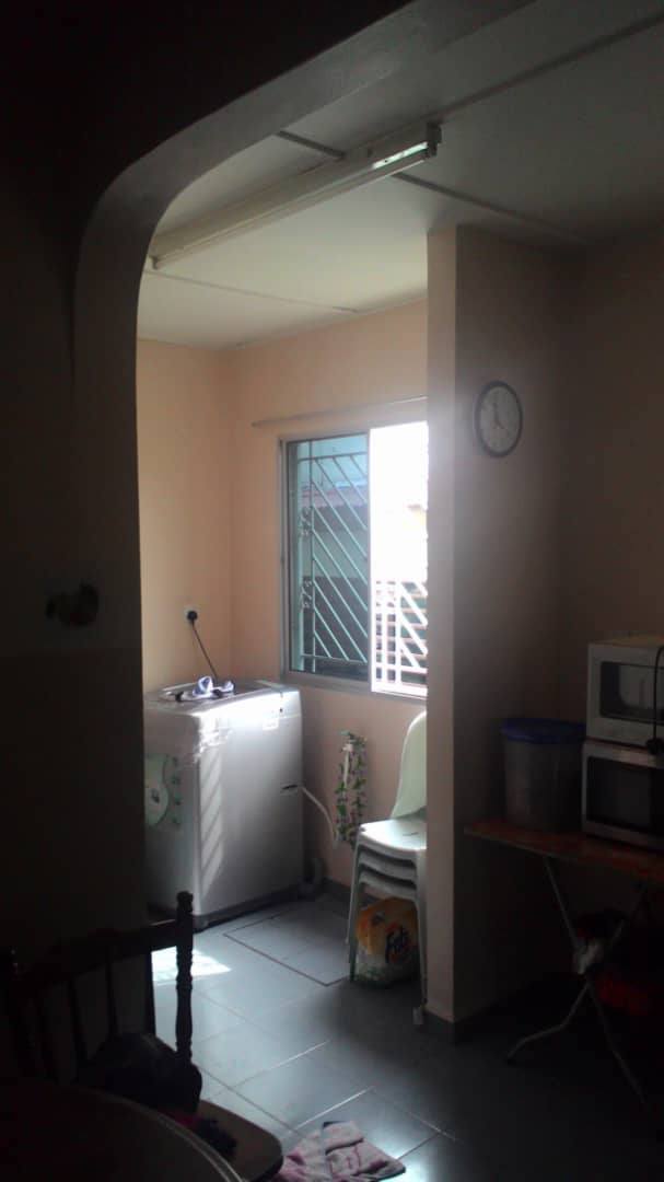 Tmn Rapat Damai 2sty Corner Lot 400k - photo 8