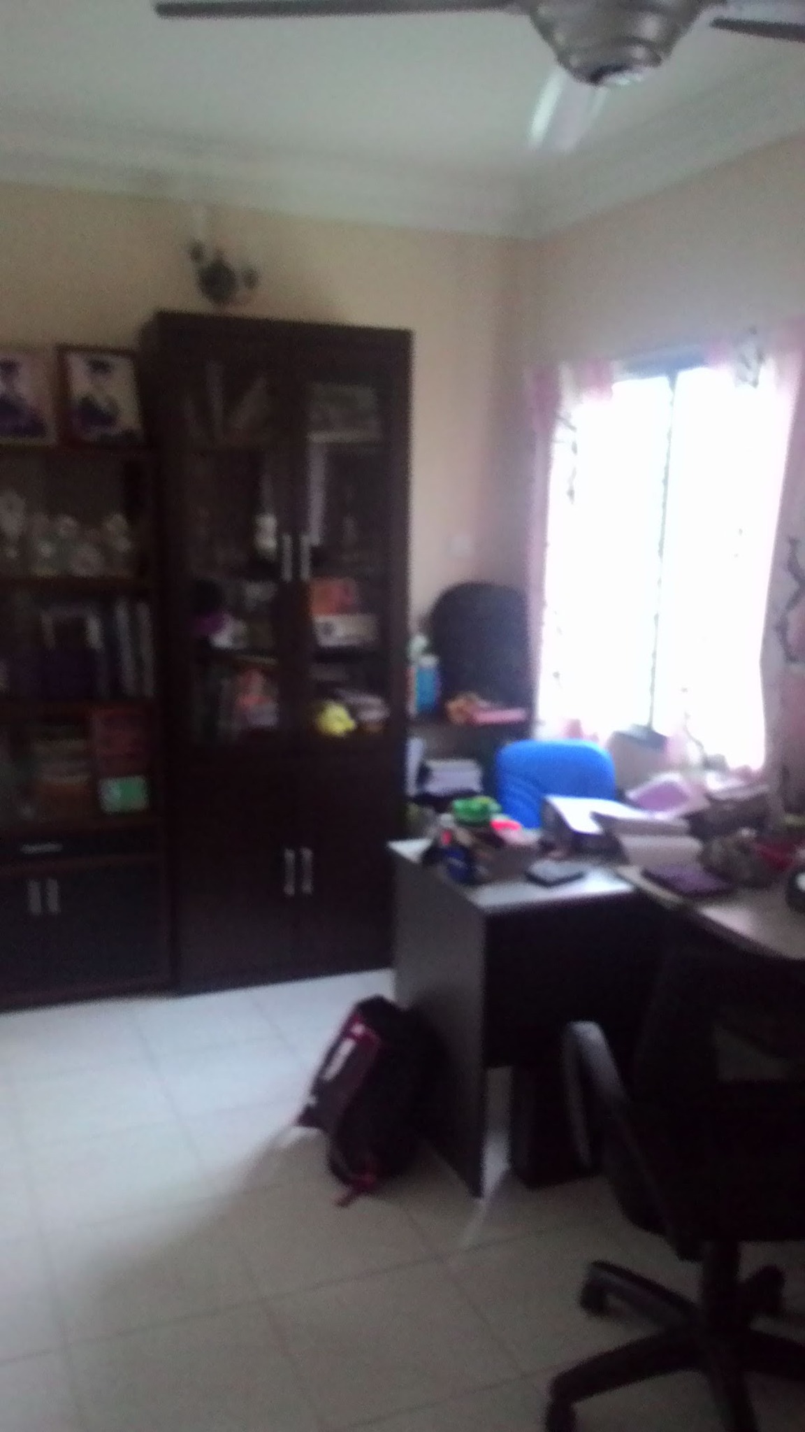 Tmn Rapat Damai 2sty Corner Lot 400k - photo 11