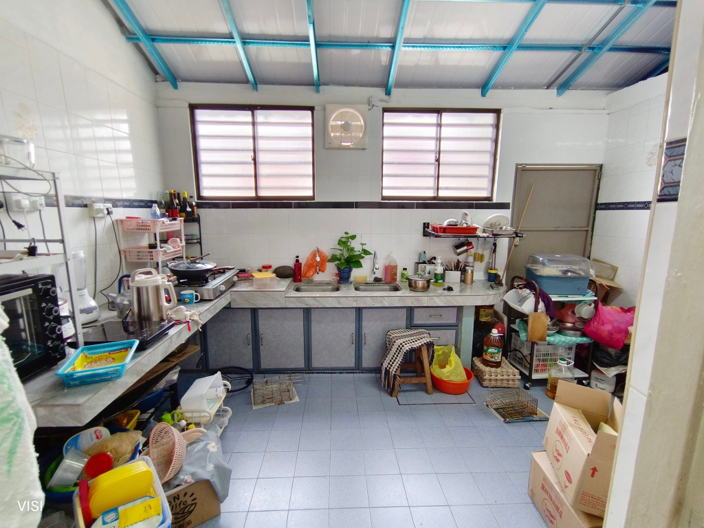Bercham Selatan 2sty 308k - photo 3