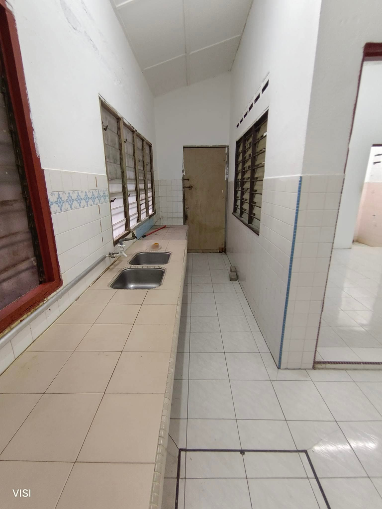 Tasek Kampung Tawas 1sty 800 - photo 4