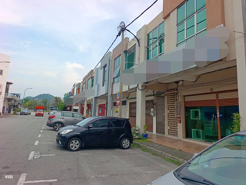 Bercham Corner Shop Lot 1st Floor 1k - photo 2